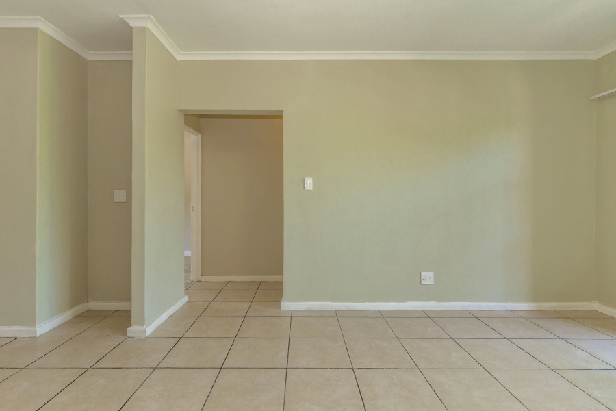2 Bedroom Property for Sale in Sonstraal Heights Western Cape